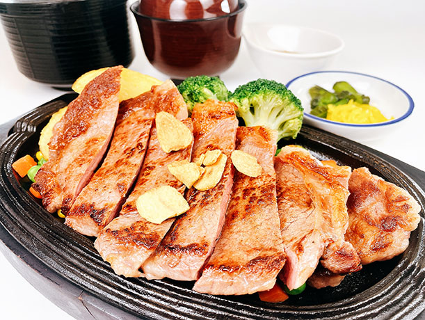 リブロースステーキ