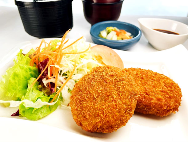 メンチ&コロッケ盛り合わせ